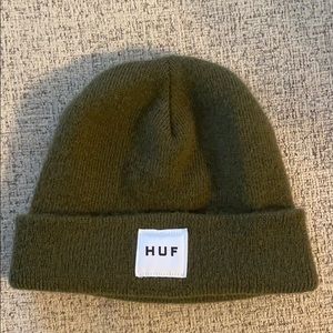 HUF box logo beanie